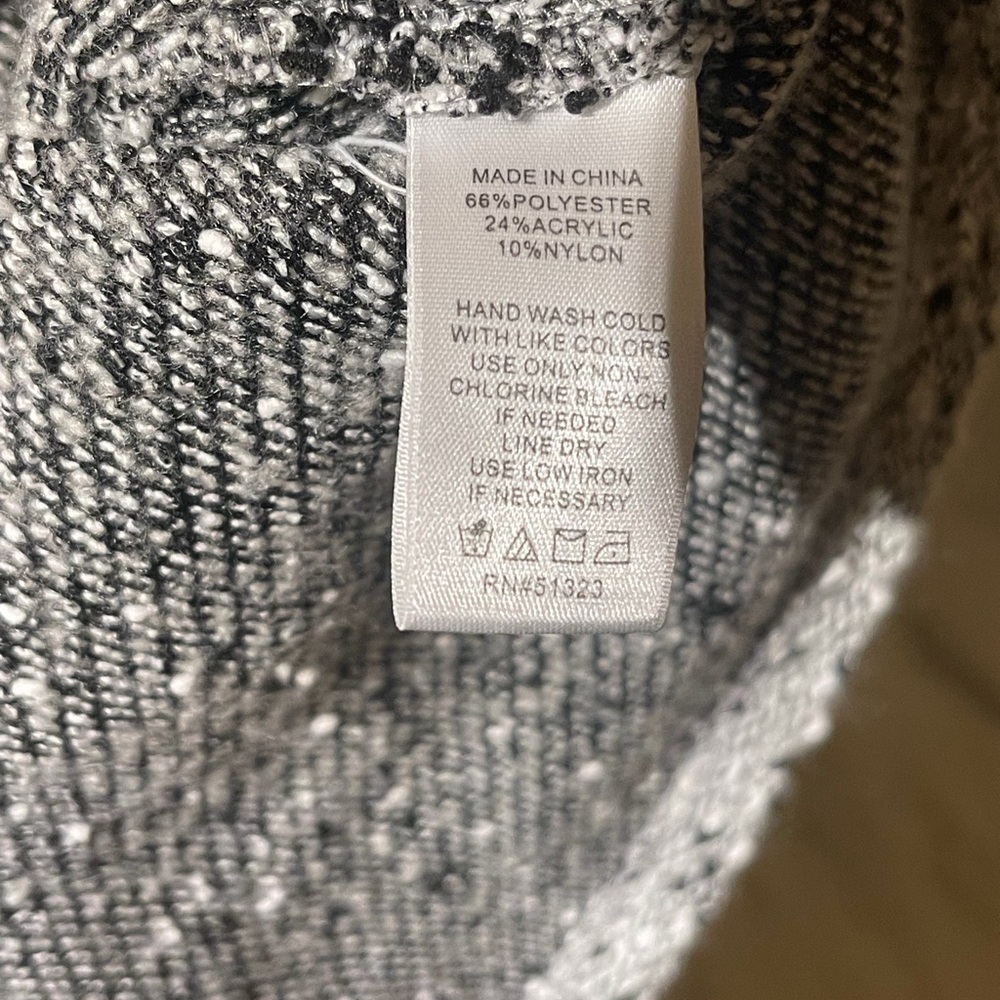 1.State Marled Gray Knit Wrap Style Dress Long Sleeve Back Zipper Size S - Picture 15 of 15